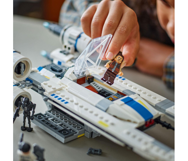 LEGO Star Wars 75399 Myśliwiec U-Wing Rebelii - 1308213 - zdjęcie 12